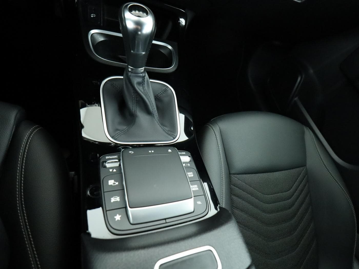 Mercedes-Benz B 180 d Bild 15