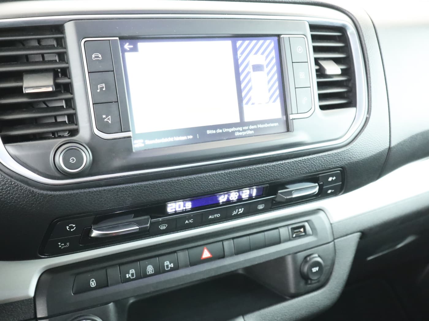 Citro&euml;n Spacetourer Business Lounge M  Elektromotor (75KWH) Bild 24