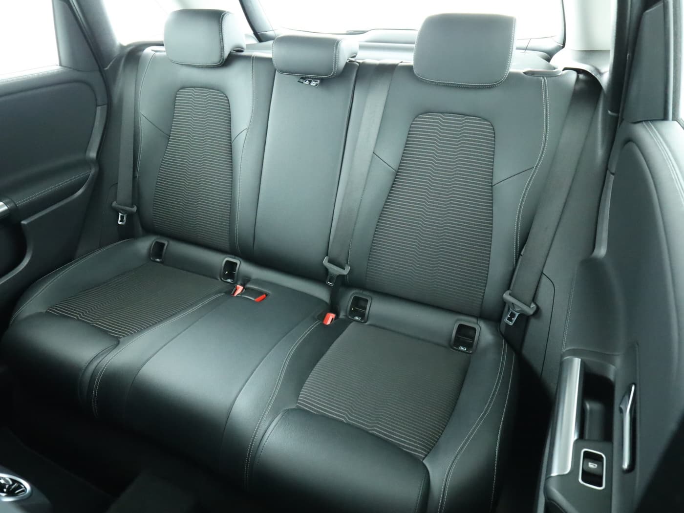 Mercedes-Benz B 200 Bild 18