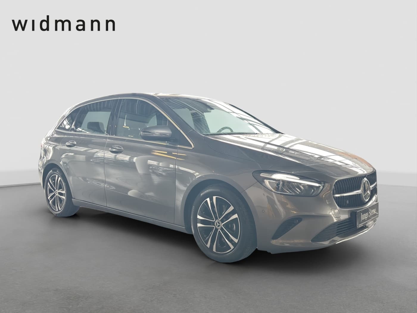 Mercedes-Benz B 180 Bild 7