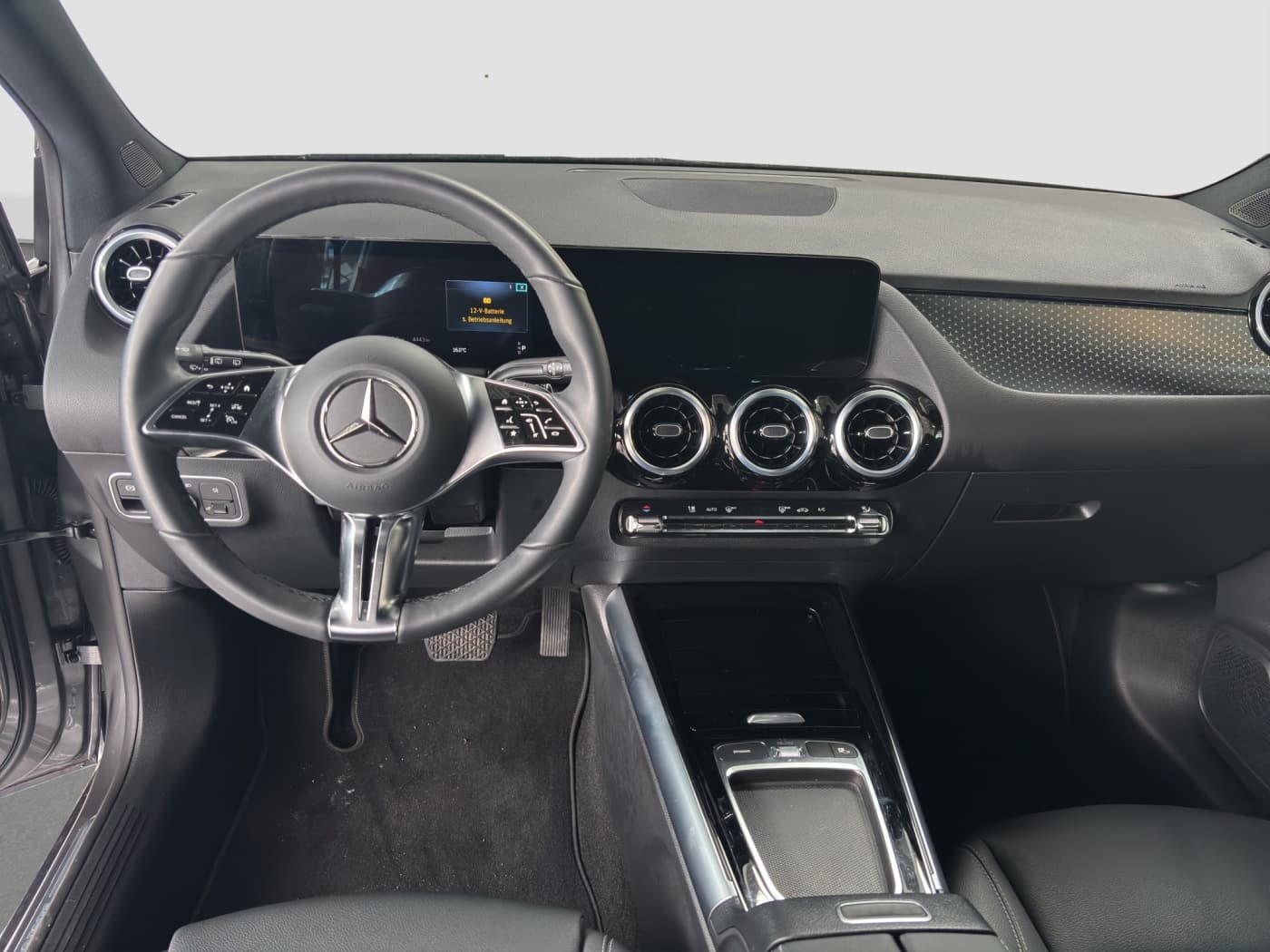 Mercedes-Benz B 180 Bild 9