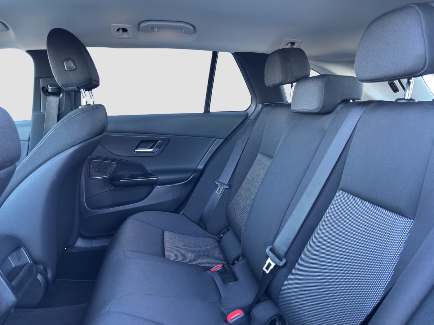 Mercedes-Benz C 220 d T Bild 16