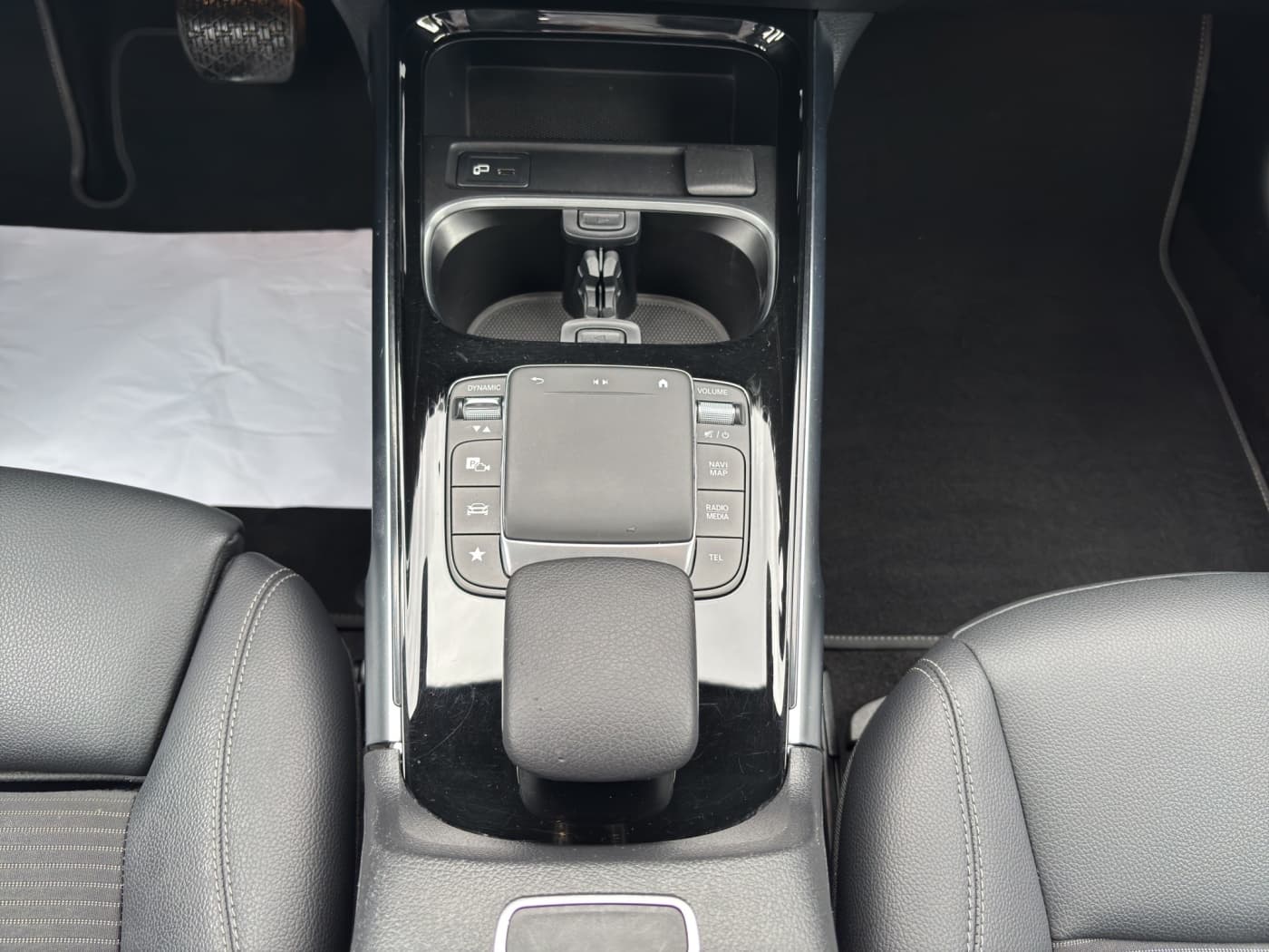 Mercedes-Benz GLB 220 d Bild 13