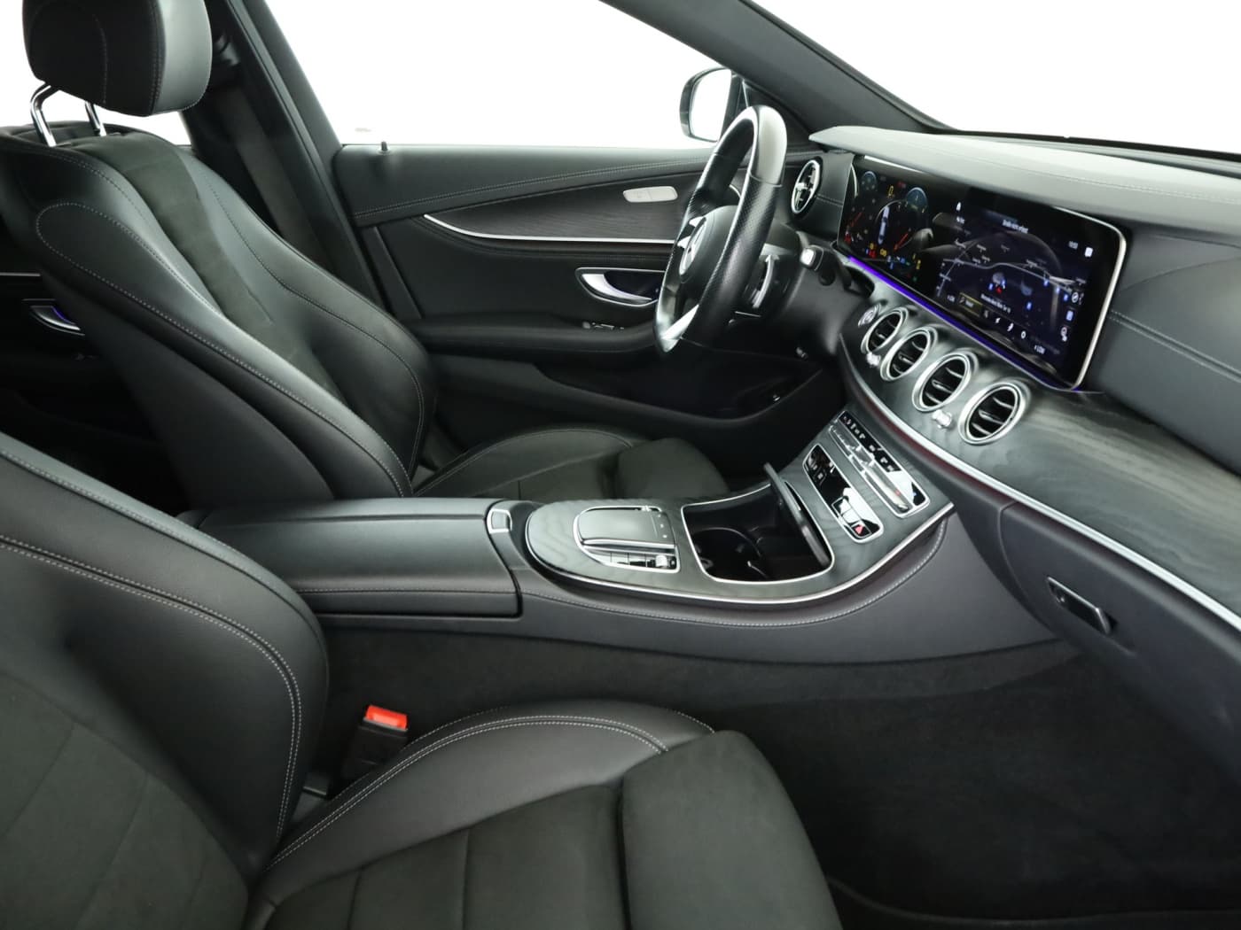 Mercedes-Benz E 220 d Bild 17