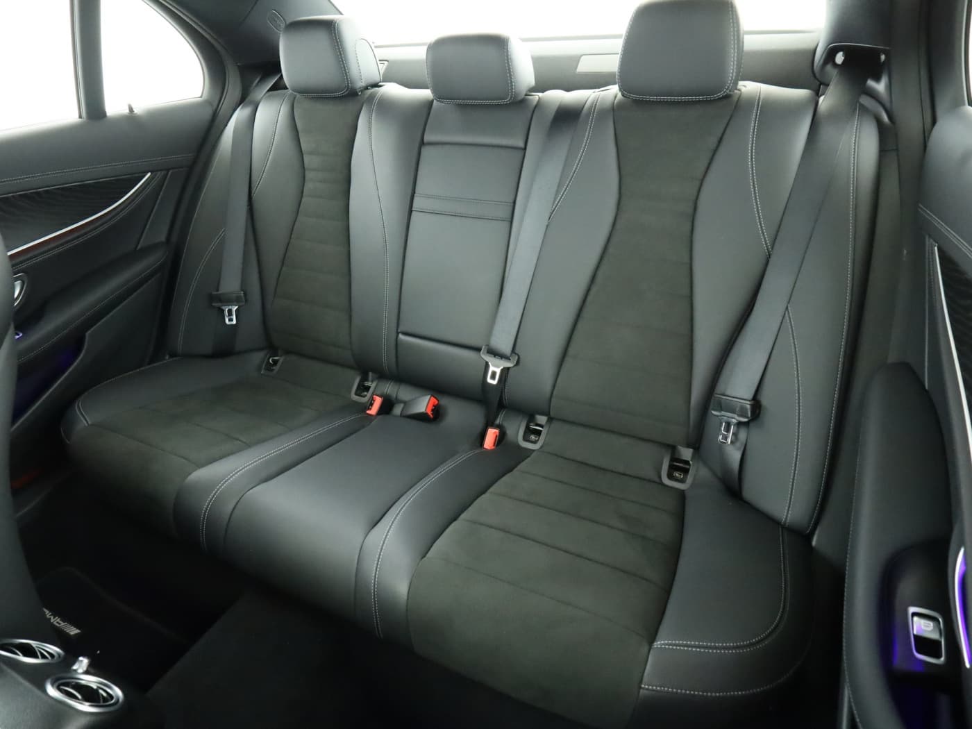 Mercedes-Benz E 220 d Bild 18