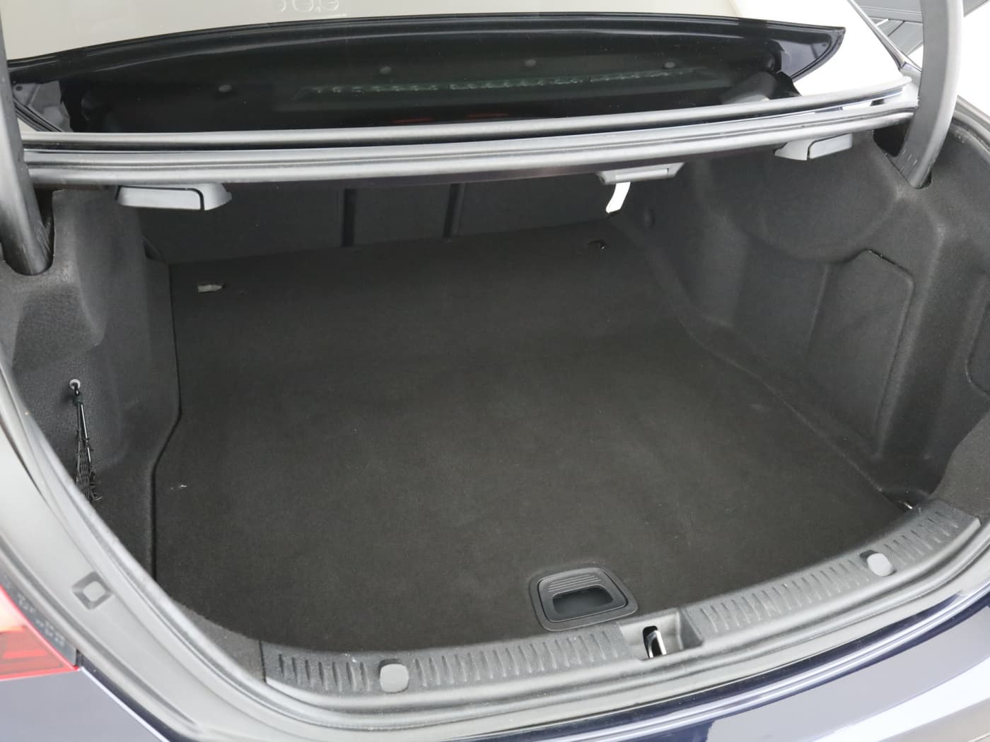 Mercedes-Benz E 220 d Bild 22