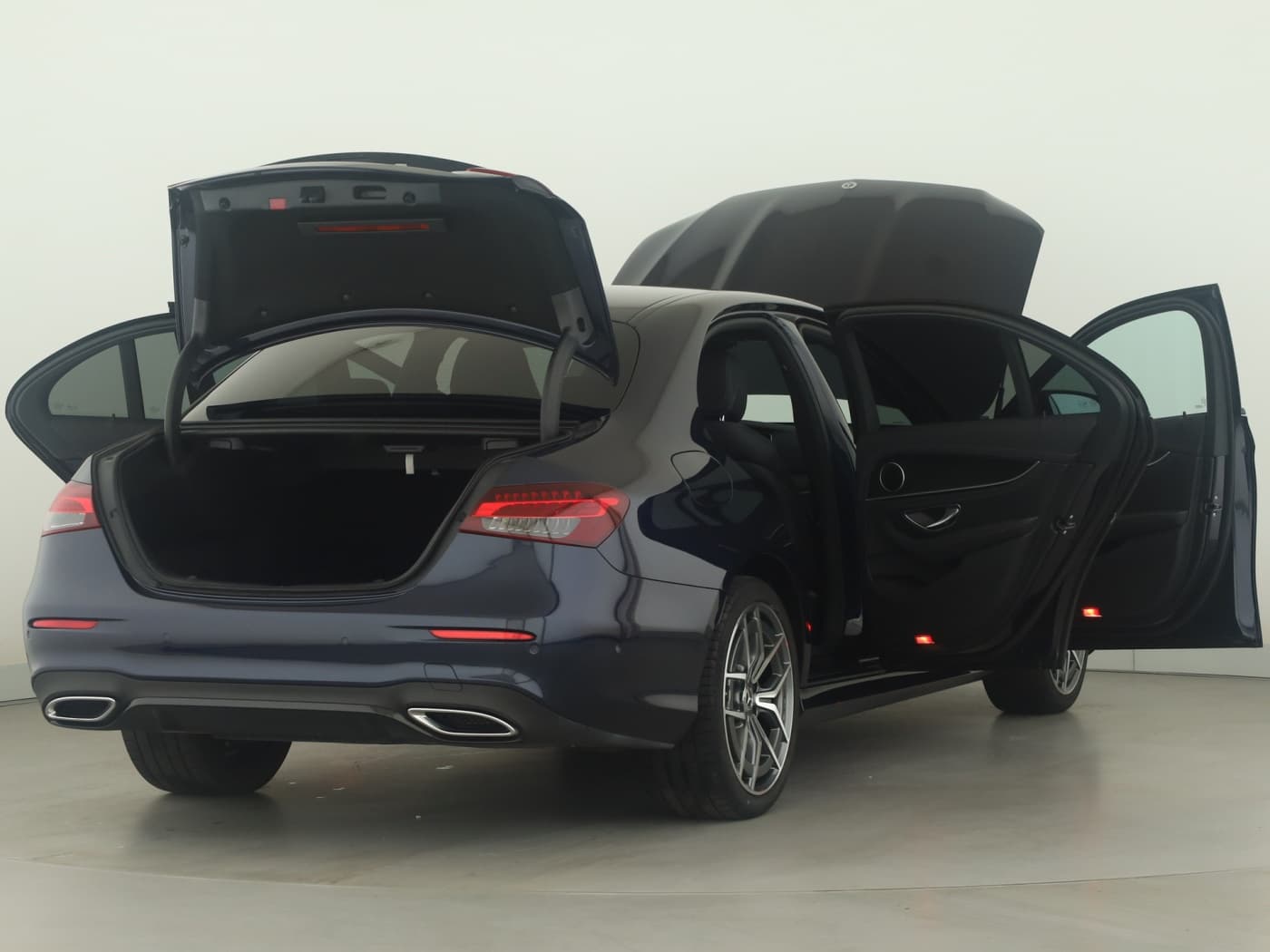 Mercedes-Benz E 220 d Bild 9