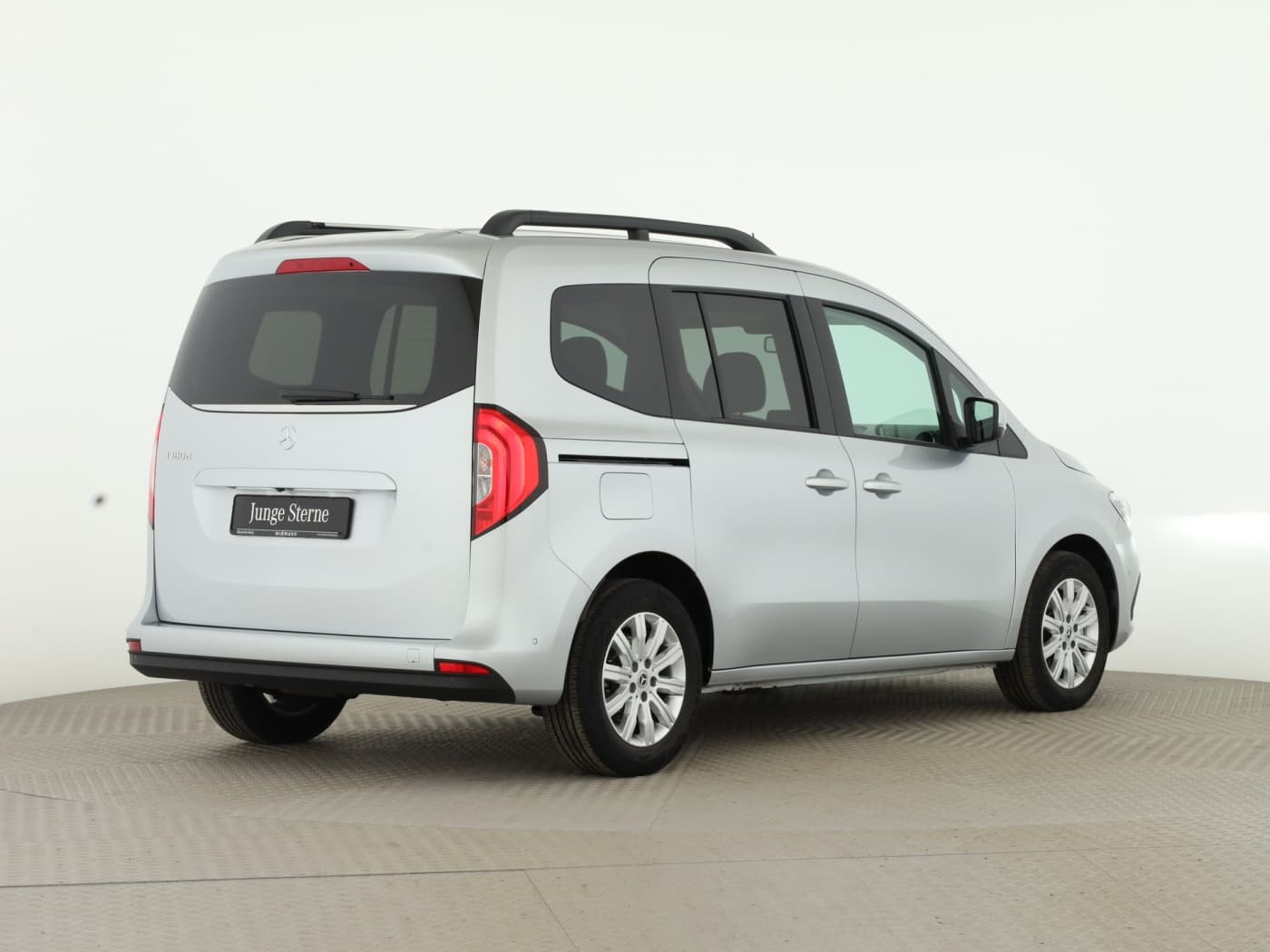 Mercedes-Benz T 180 d PROGRESSIVE Standard Bild 6