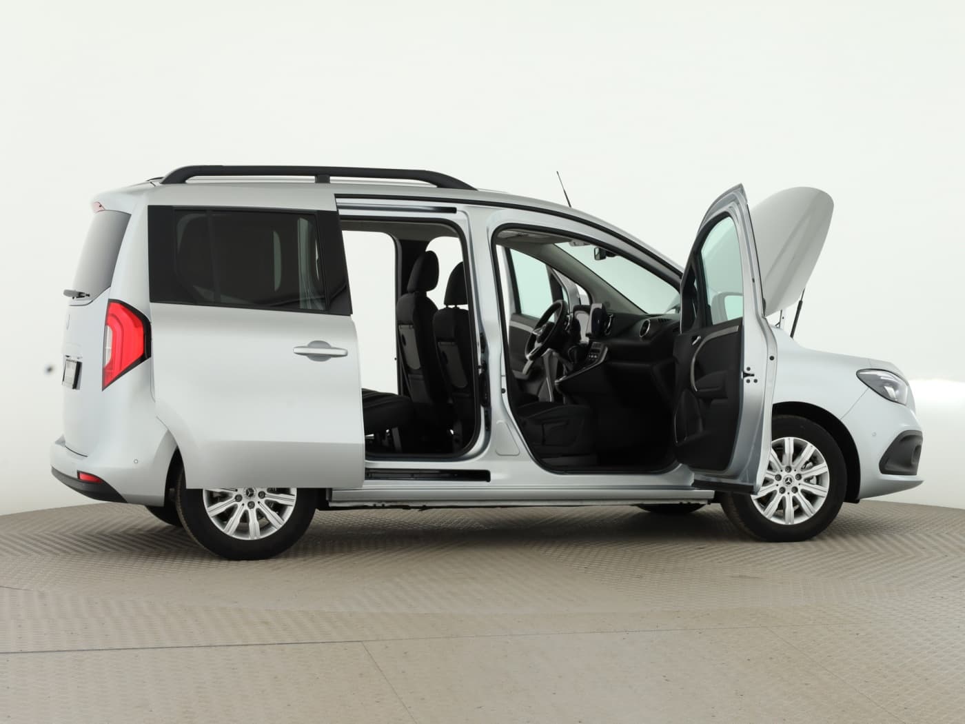 Mercedes-Benz T 180 d PROGRESSIVE Standard Bild 8