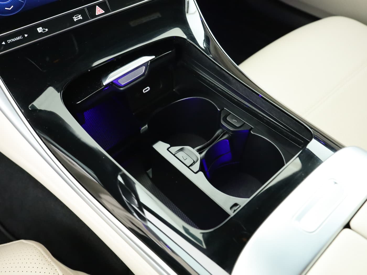 Mercedes-Benz C 300 d T Bild 15