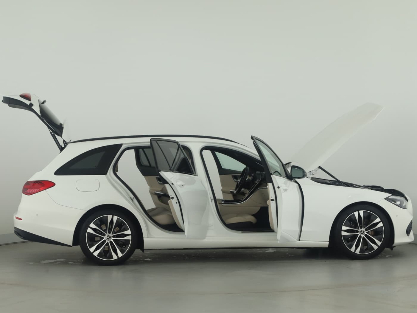 Mercedes-Benz C 300 d T Bild 8