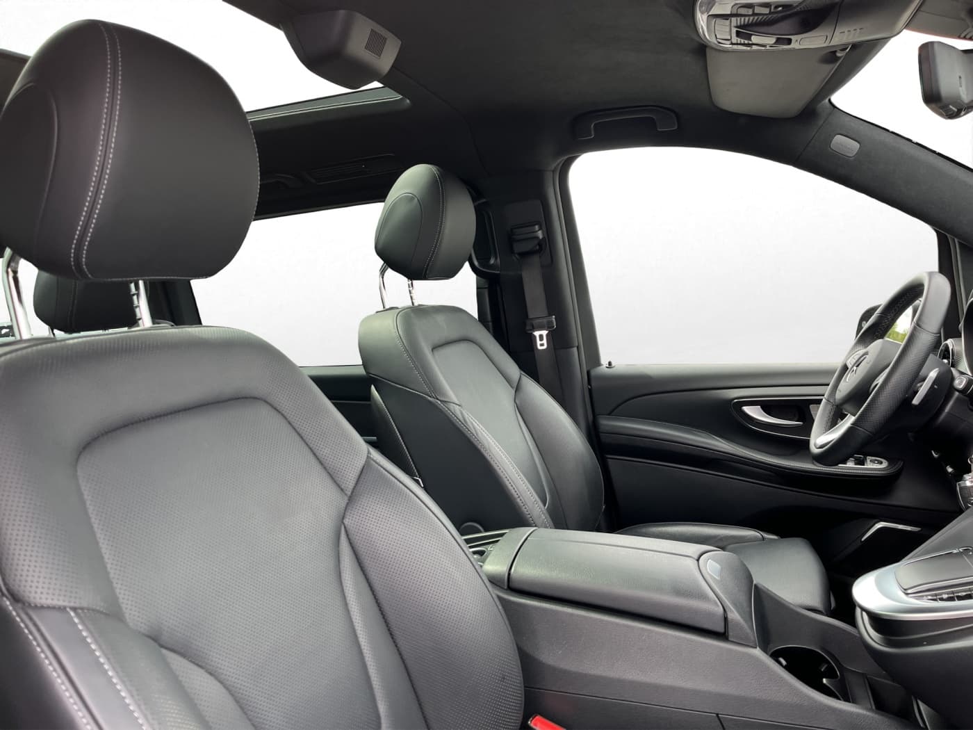Mercedes-Benz V 300 d 4MATIC EXCLUSIVE EDITION AMG Bild 15