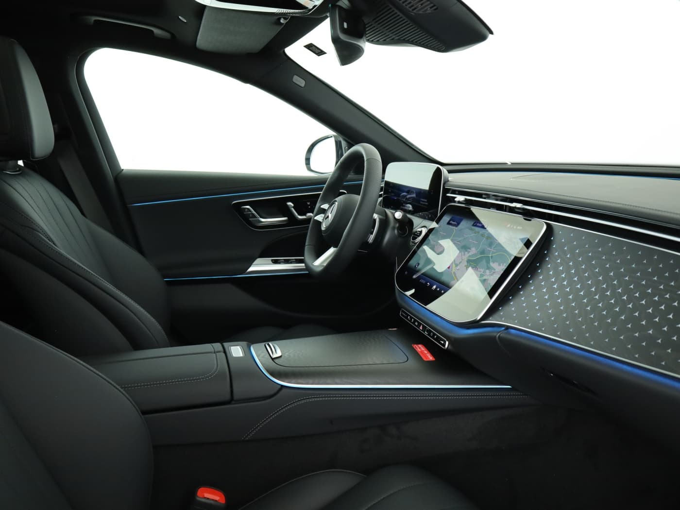 Mercedes-Benz E 300 de 4MATIC T-Modell mit EQ Hybrid Technologie Bild 17
