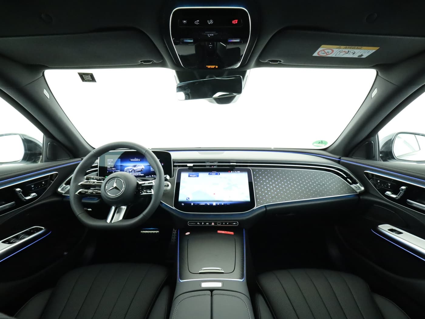 Mercedes-Benz E 300 de 4MATIC T-Modell mit EQ Hybrid Technologie Bild 19