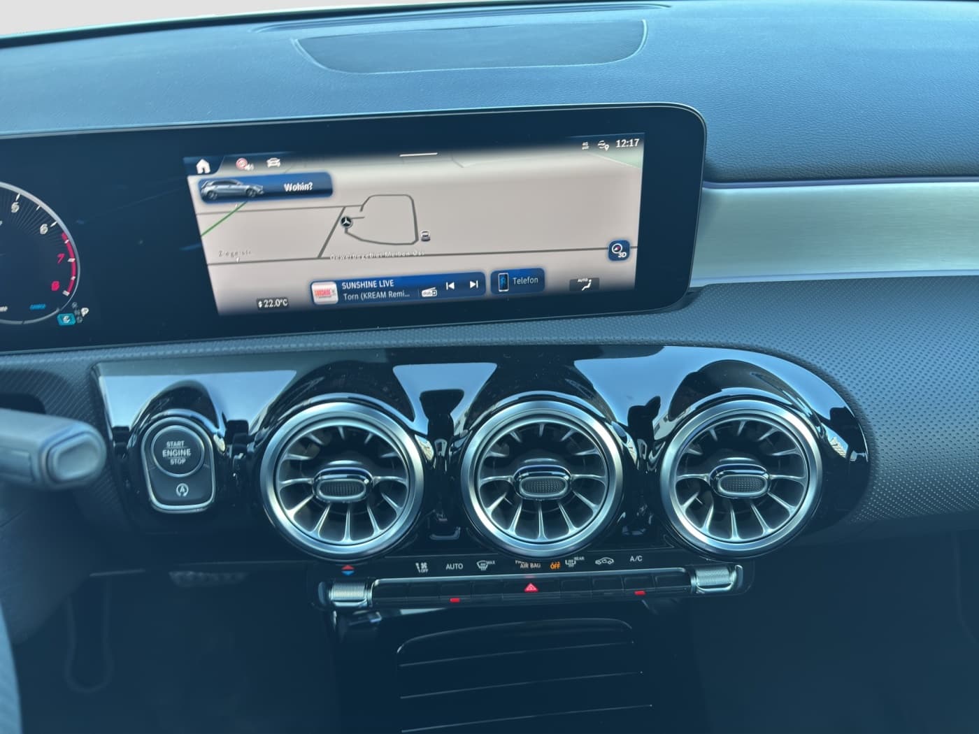 Mercedes-Benz A180 Bild 12