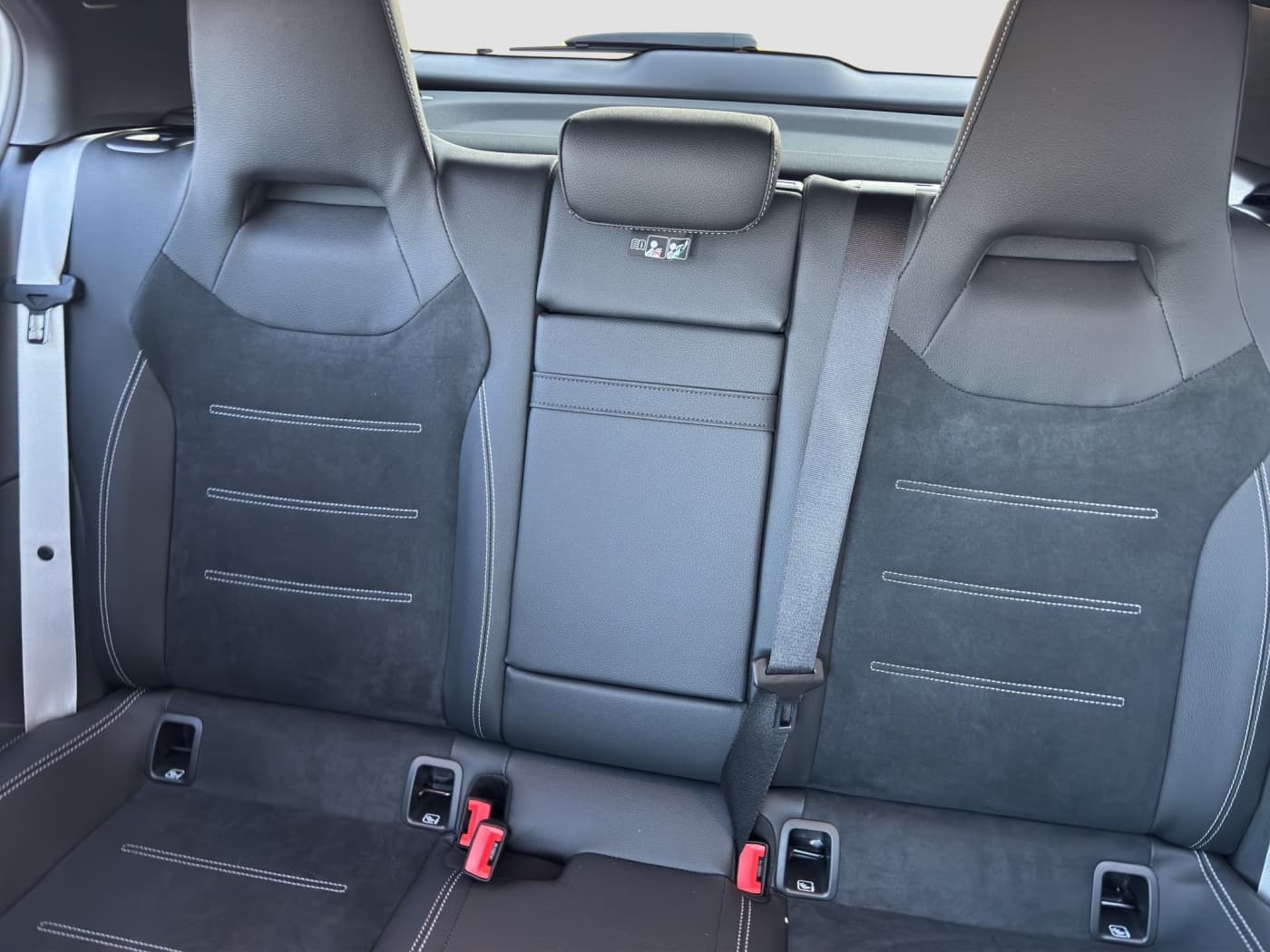 Mercedes-Benz A180 Bild 17
