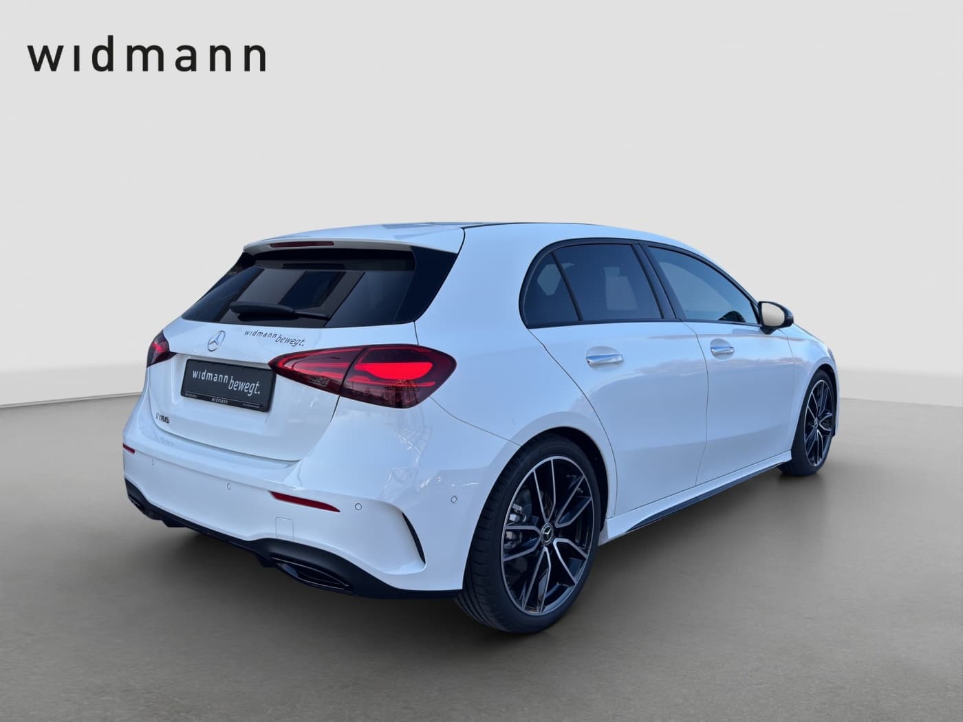 Mercedes-Benz A180 Bild 3