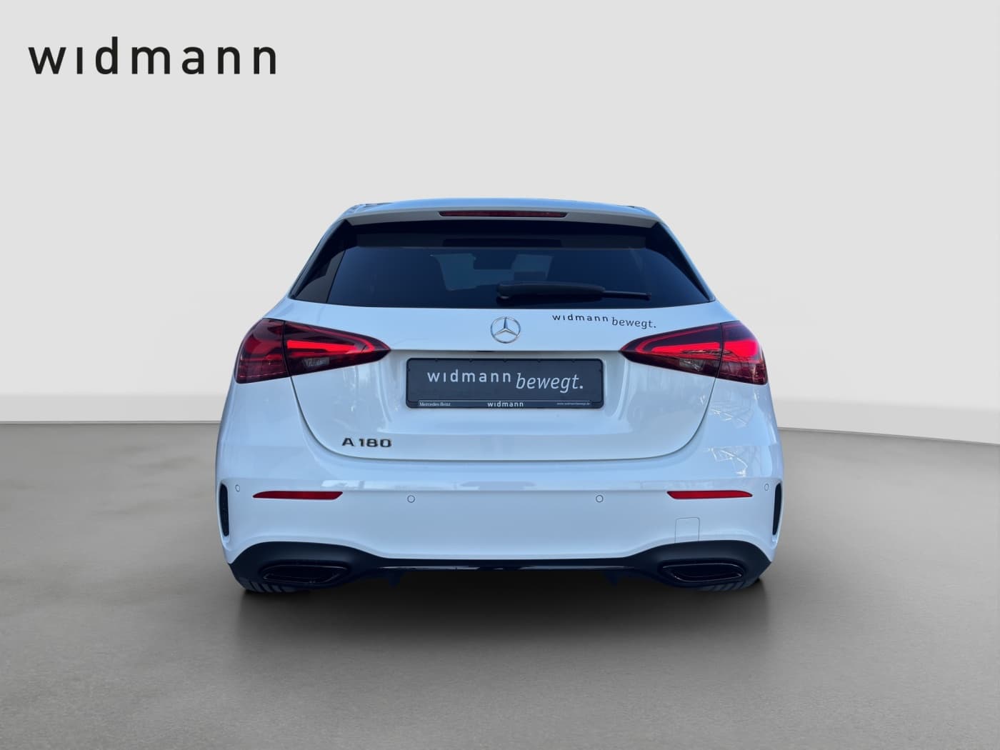 Mercedes-Benz A180 Bild 4