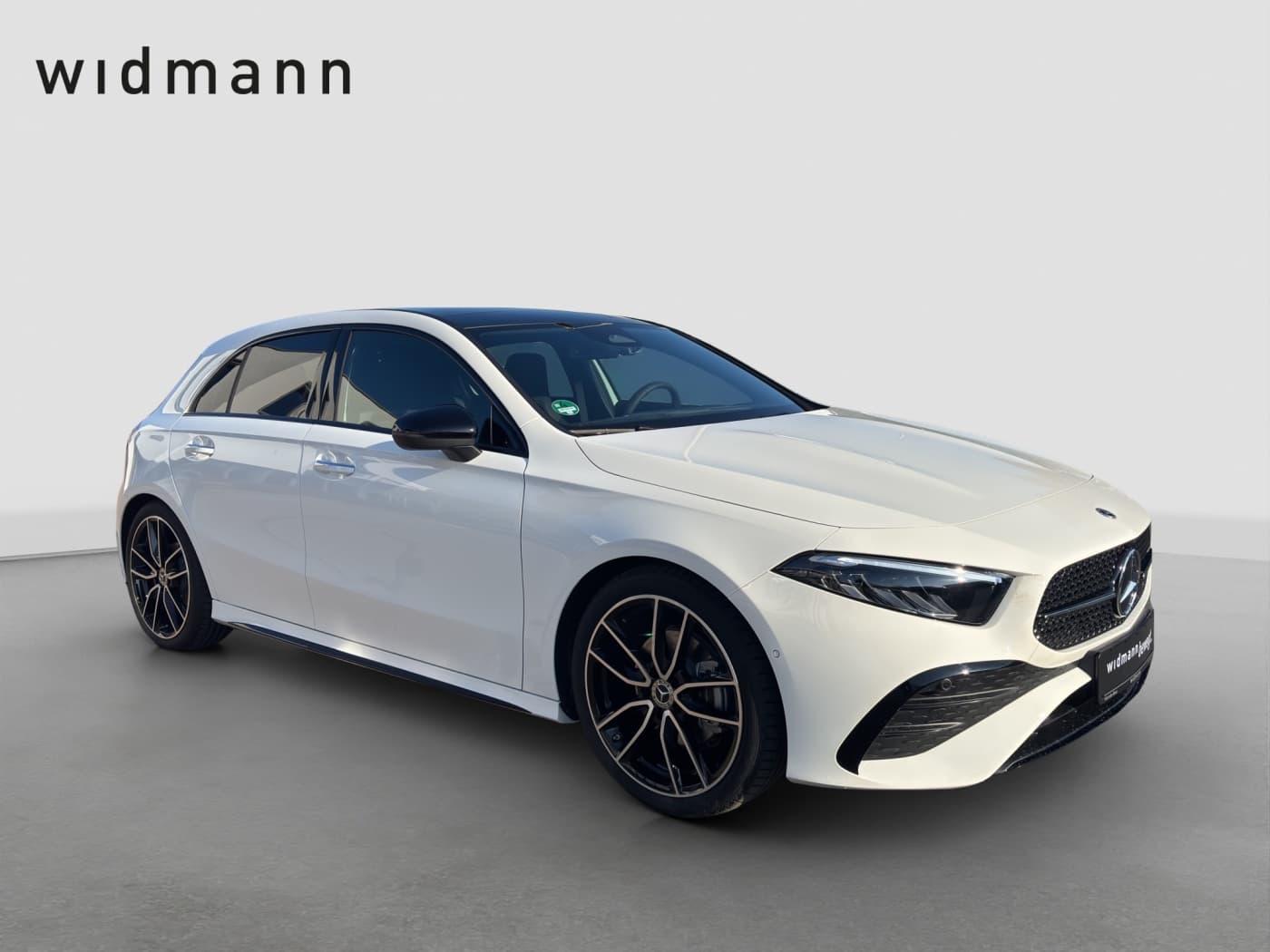 Mercedes-Benz A180 Bild 7