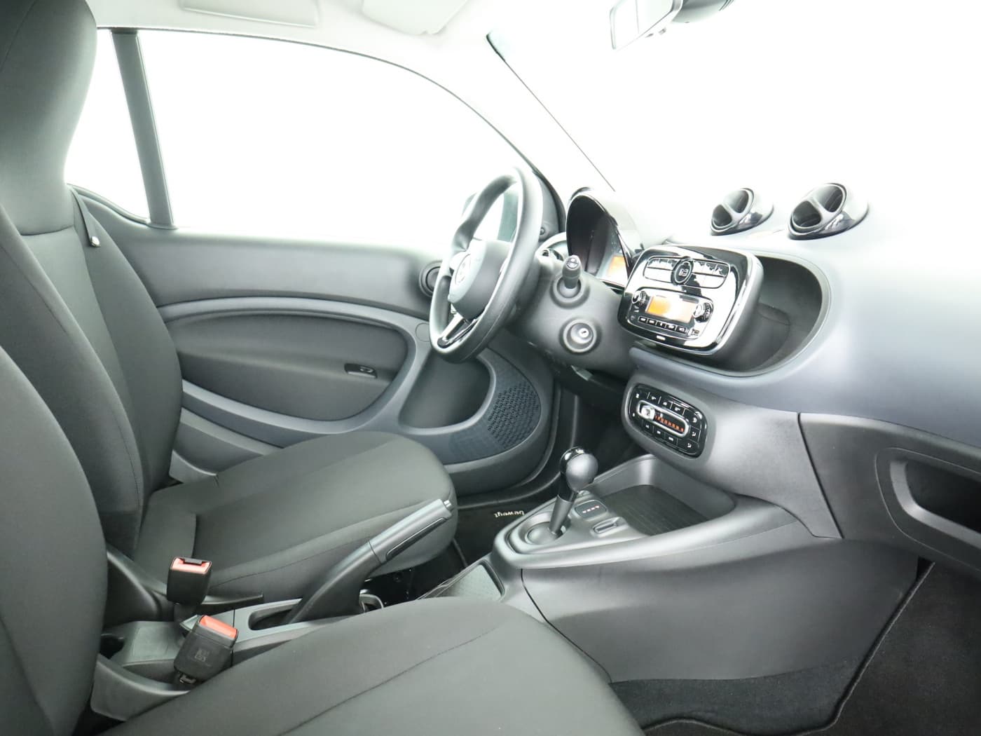 Smart fortwo EQ Bild 17