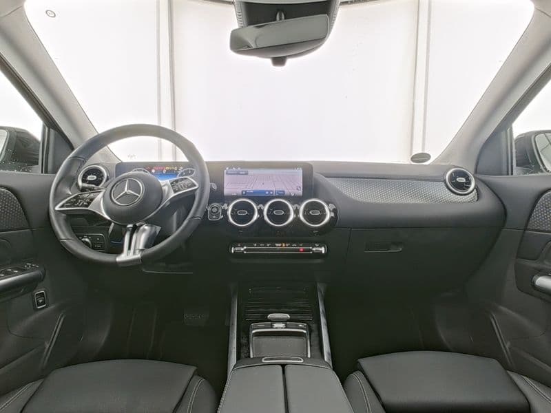 Mercedes-Benz GLA 200 Bild 7