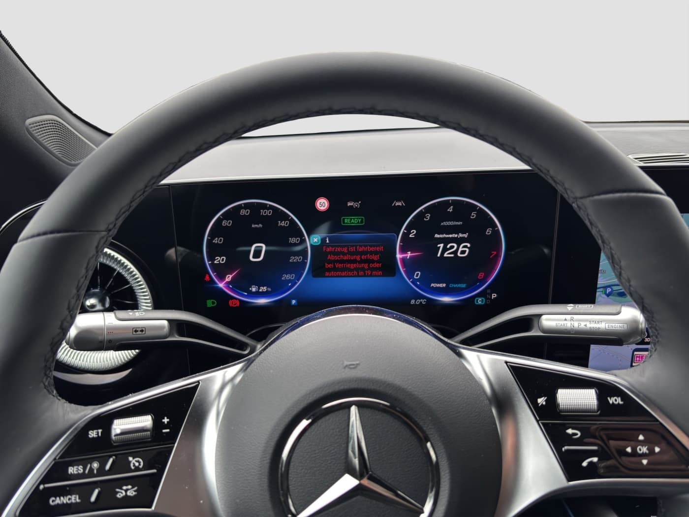 Mercedes-Benz CLA 180 Bild 11