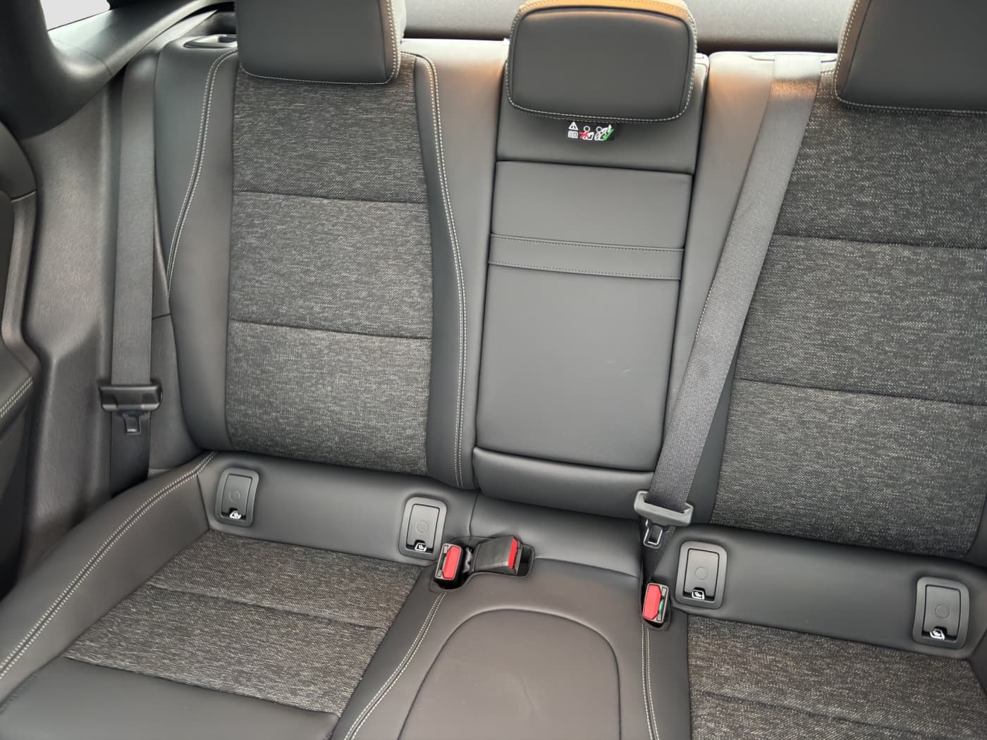 Mercedes-Benz CLA 180 Bild 17