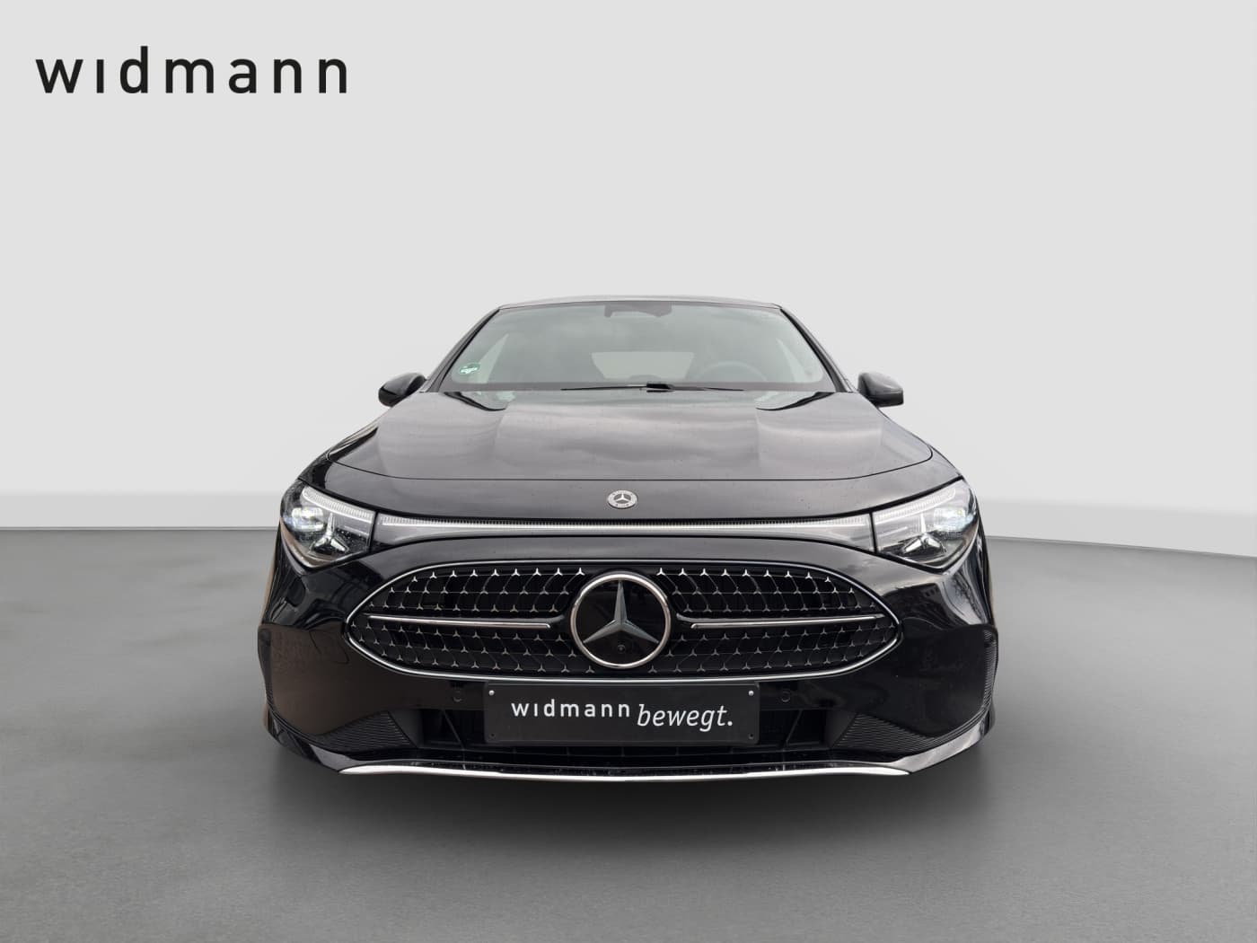 Mercedes-Benz CLA 180 Bild 2