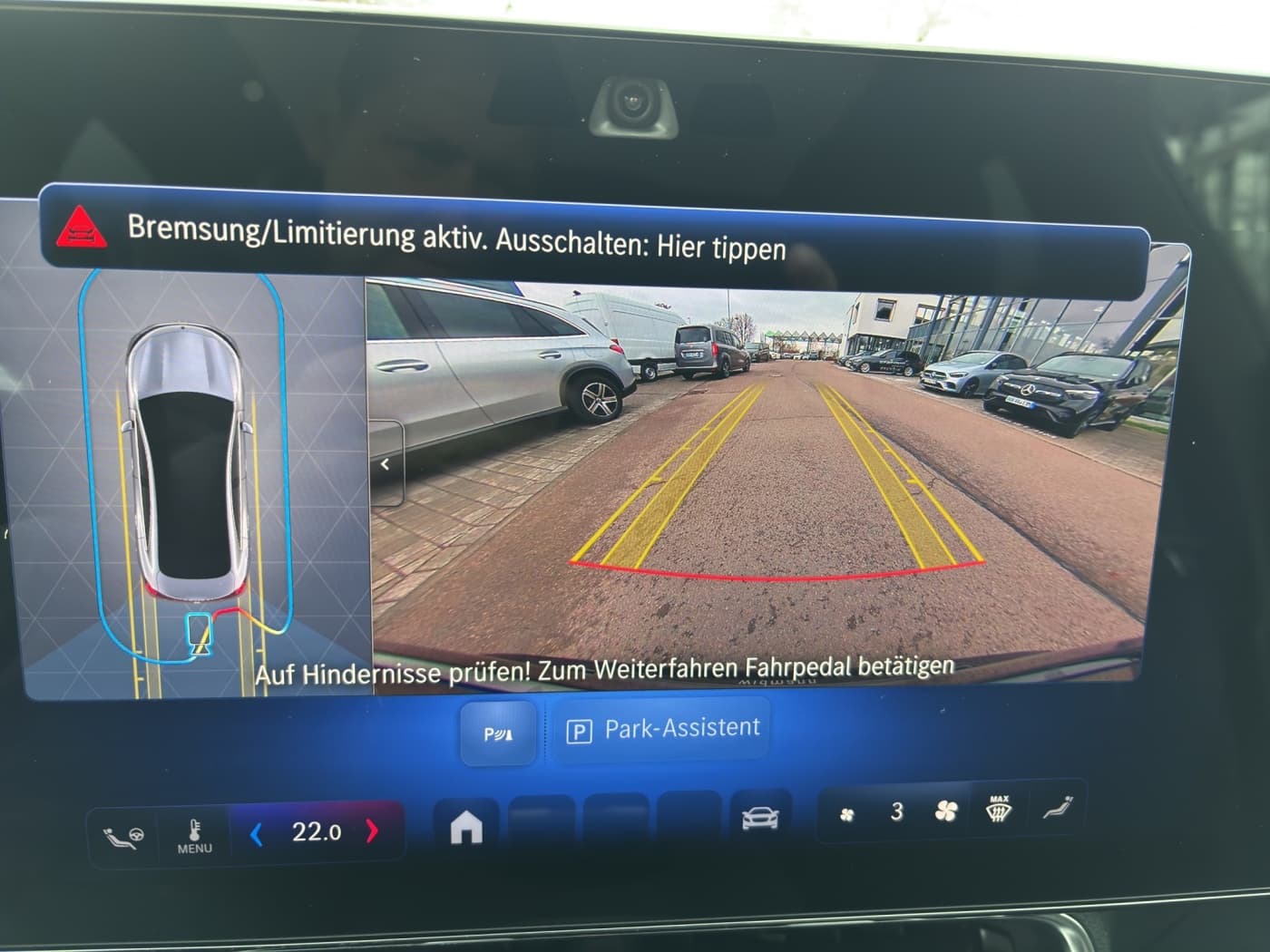 Mercedes-Benz CLA 180 Bild 21