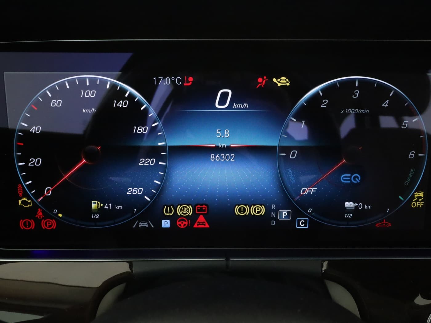 Mercedes-Benz E 300 de 4M T Bild 12