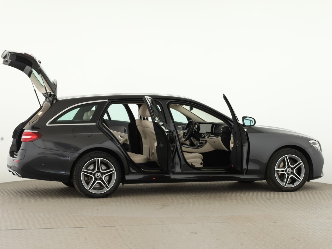 Mercedes-Benz E 300 de 4M T Bild 8