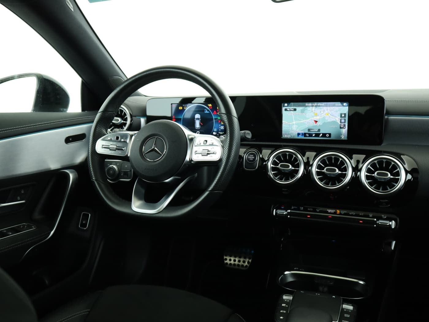 Mercedes-Benz CLA 250 e SB Bild 10
