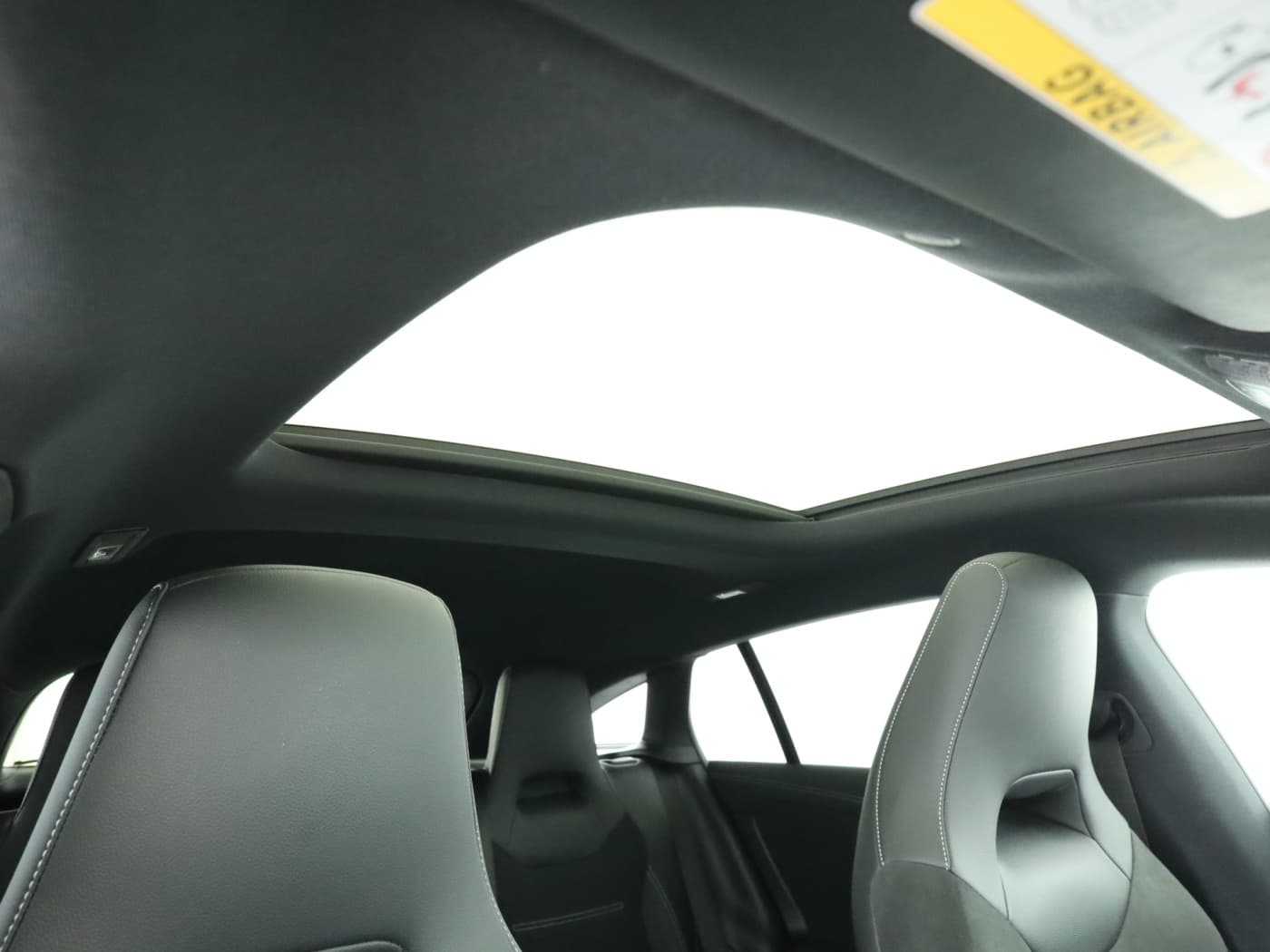 Mercedes-Benz CLA 250 e SB Bild 21