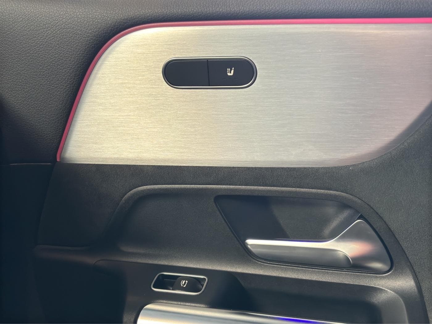 Mercedes-Benz B 180 Bild 14