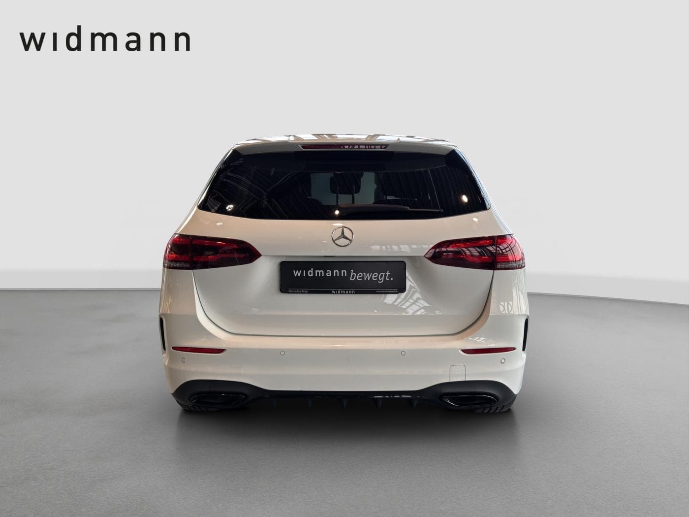 Mercedes-Benz B 180 Bild 4