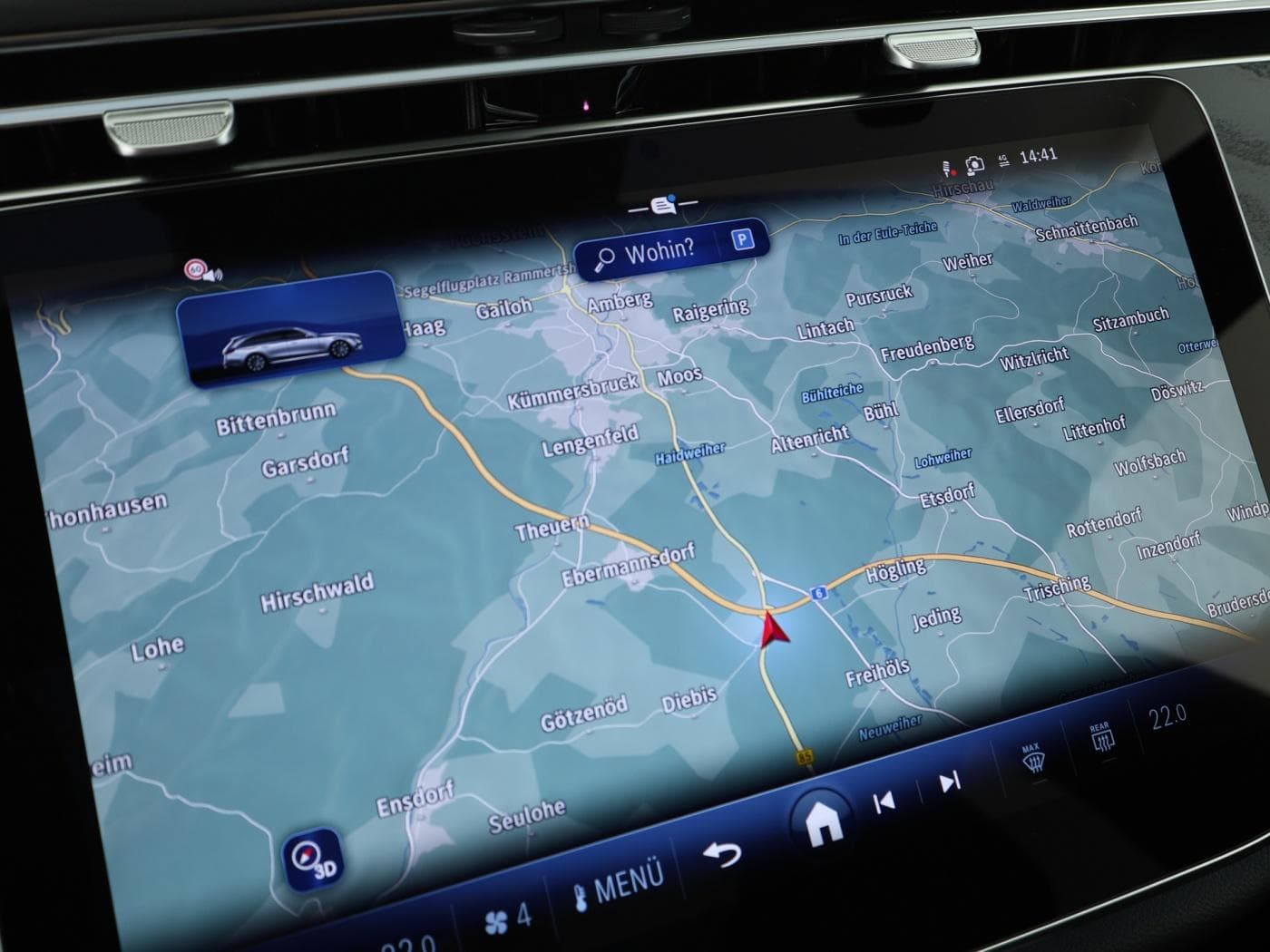 Mercedes-Benz E 450 d 4MATIC T-Modell Bild 13