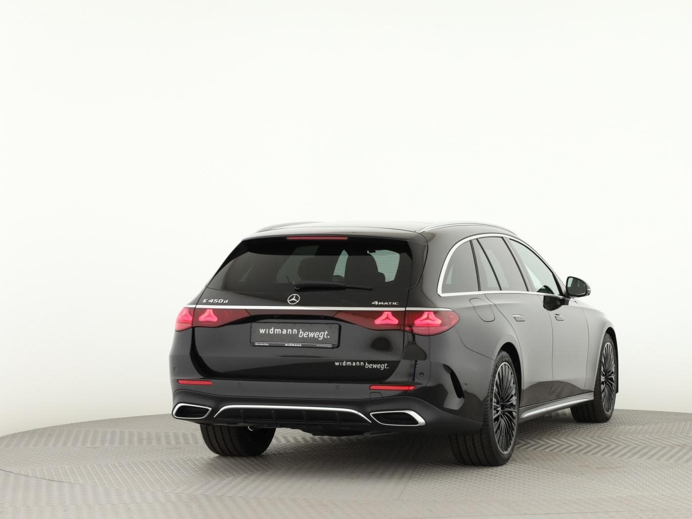 Mercedes-Benz E 450 d 4MATIC T-Modell Bild 2