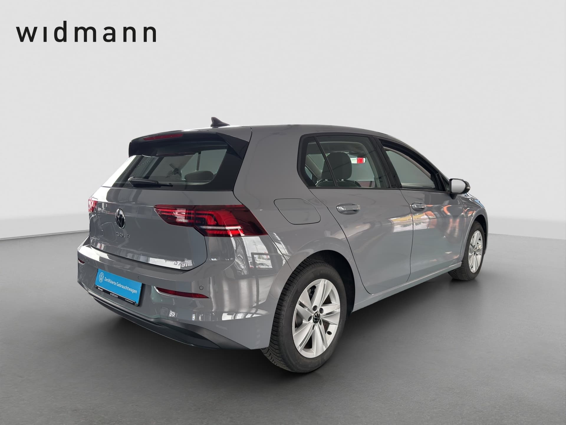 Volkswagen Golf Life 1.5 eTSI 115 PS Automatik Anhängerkupplung App-Connect Bild 2