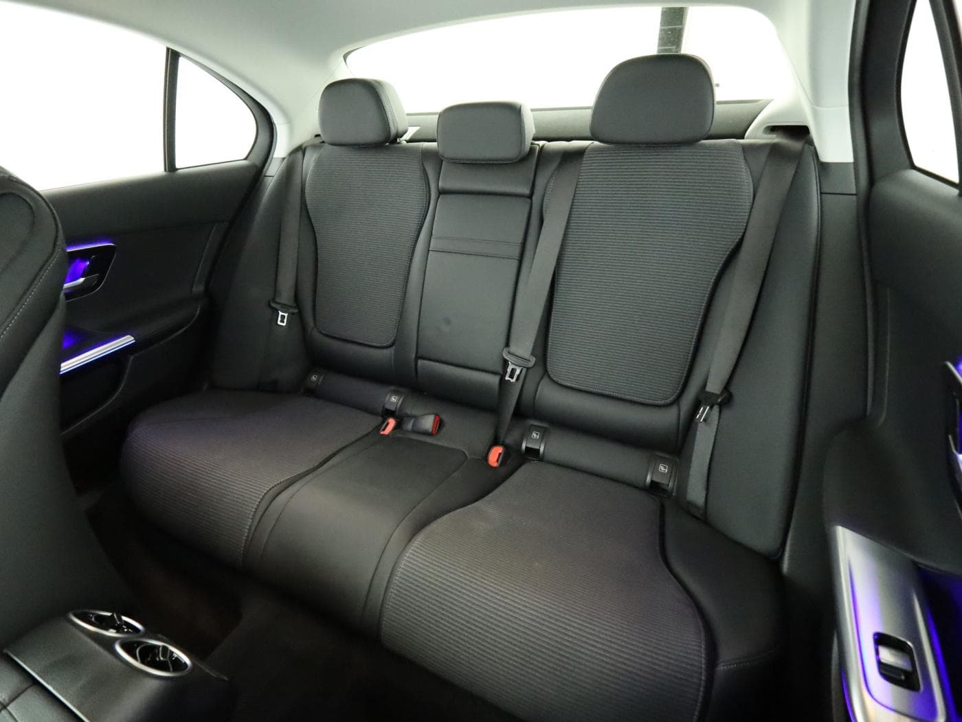 Mercedes-Benz C 180 Bild 18