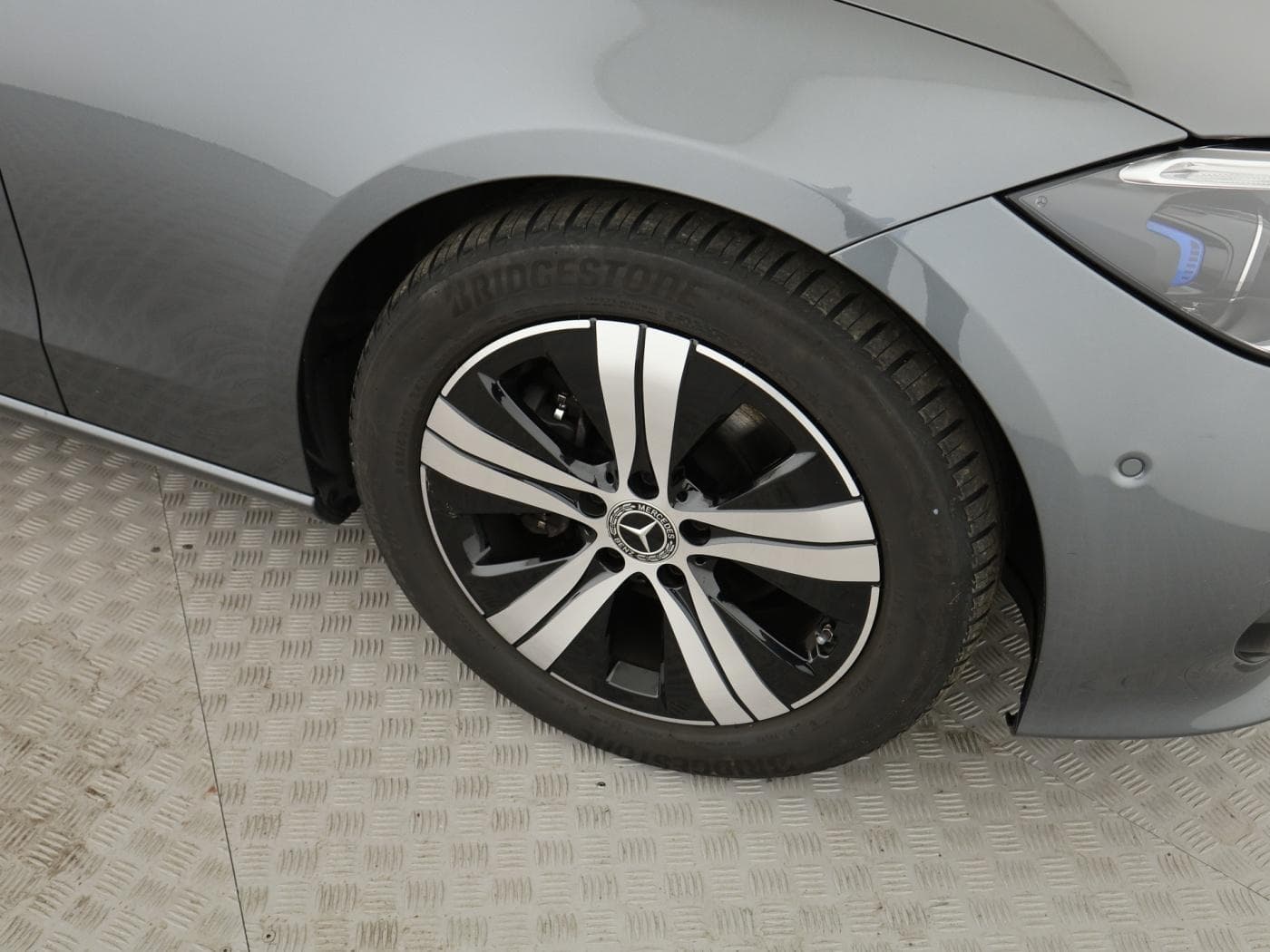 Mercedes-Benz C 180 Bild 21