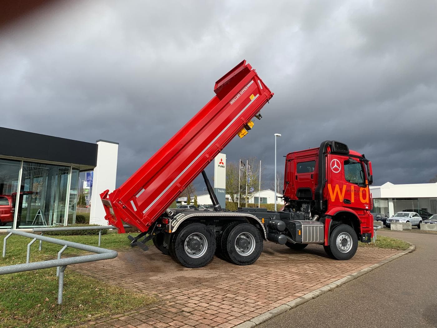 Mercedes-Benz Arocs 2651 K Dreiseitenkipper Meiller Bild 10