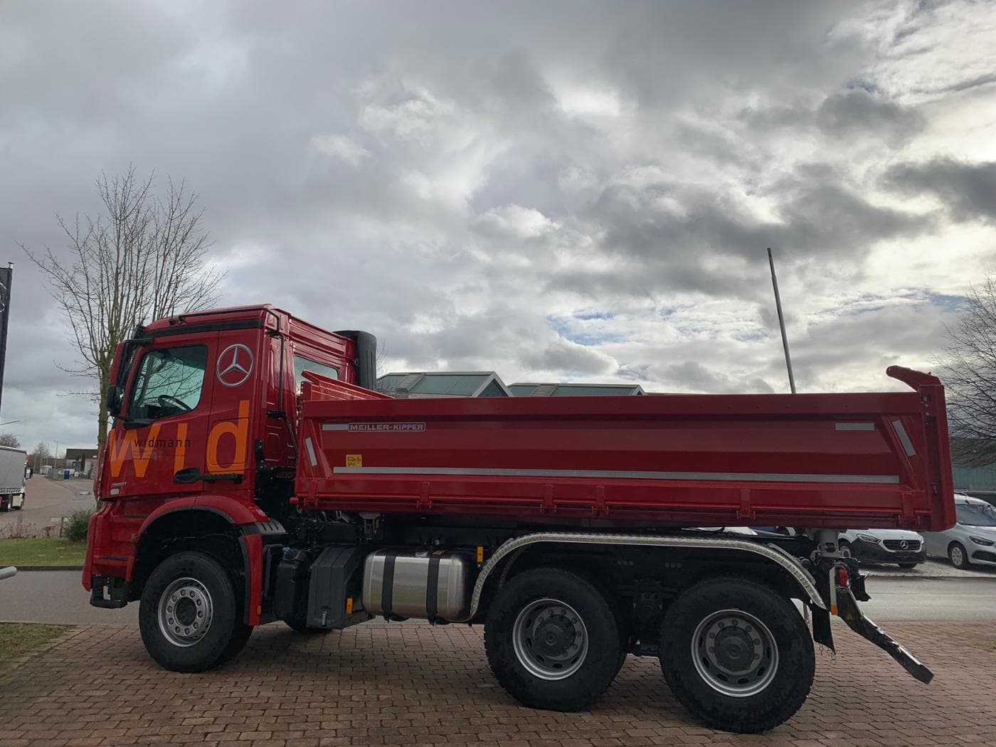 Mercedes-Benz Arocs 2651 K Dreiseitenkipper Meiller Bild 14