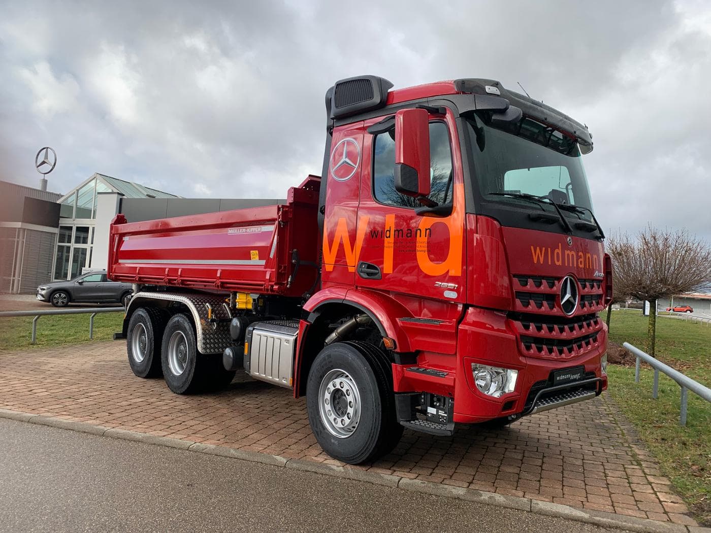Mercedes-Benz Arocs 2651 K Dreiseitenkipper Meiller Bild 5