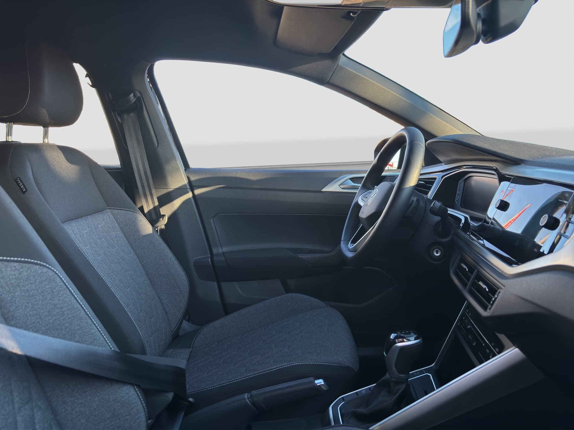 Volkswagen Taigo Life MOVE 1.5 TSI 150 PS DSG NAVI ACC Kamera Bild 13