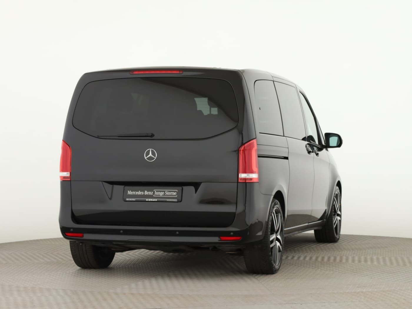 Mercedes-Benz V 220 d EDITION Kompakt Bild 2