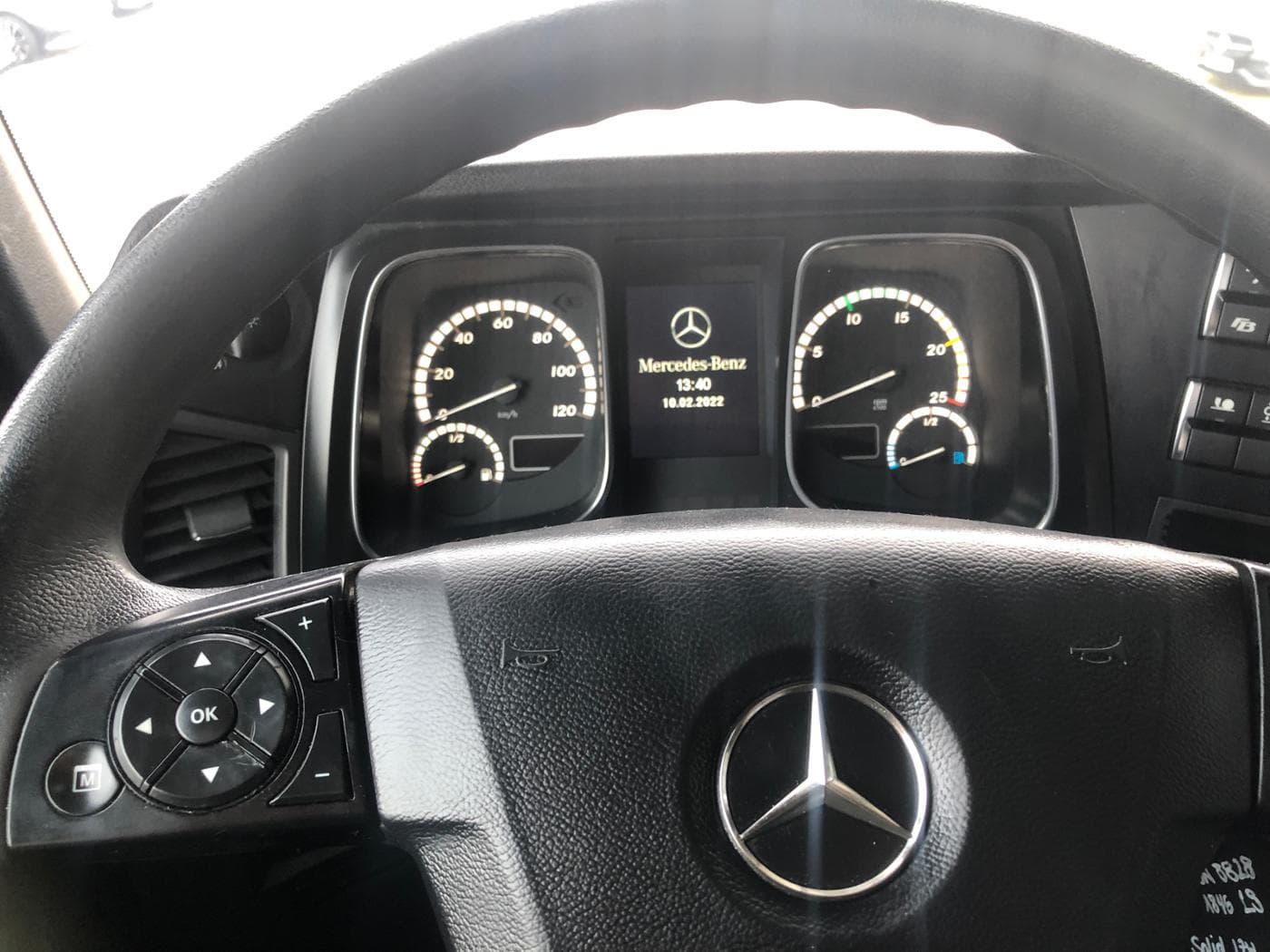 Mercedes-Benz Actros 1846 LS Schubbodenhydraulik mit Leckölleitung Bild 11