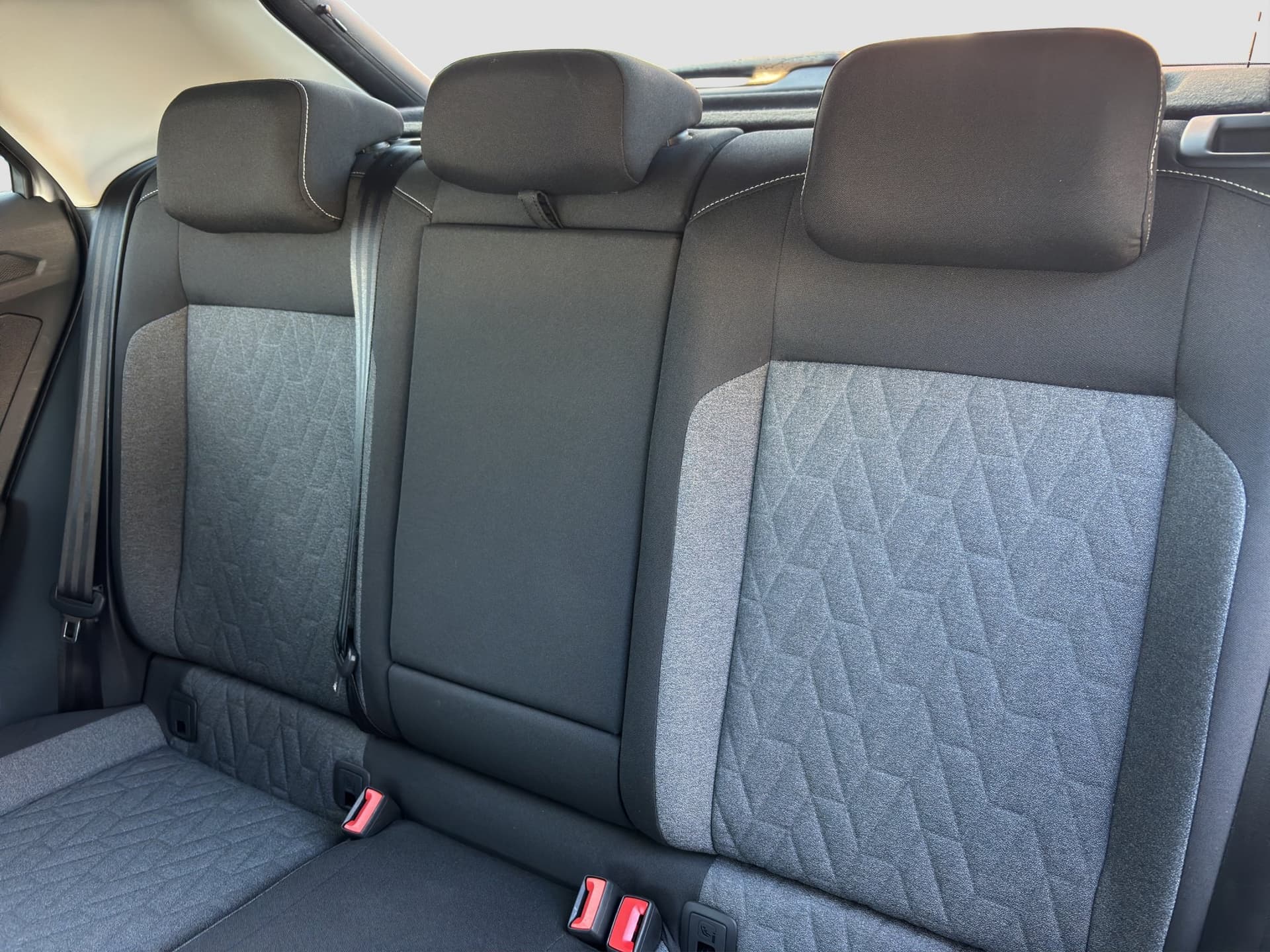 Volkswagen T-Roc MOVE 1.5 TSI 150 PS ACC NAVI Kamera Bild 14