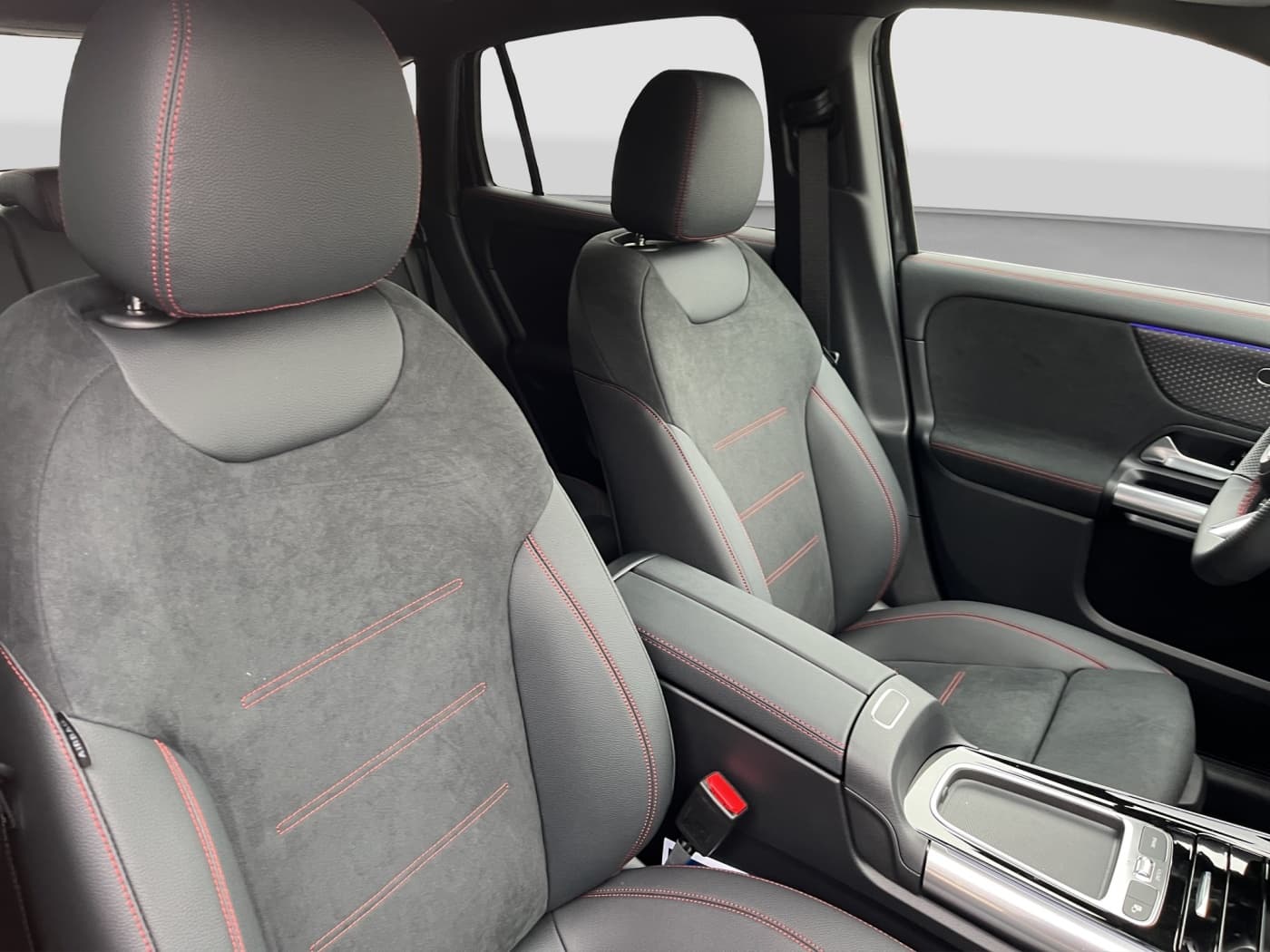 Mercedes-Benz GLA 180 Bild 13