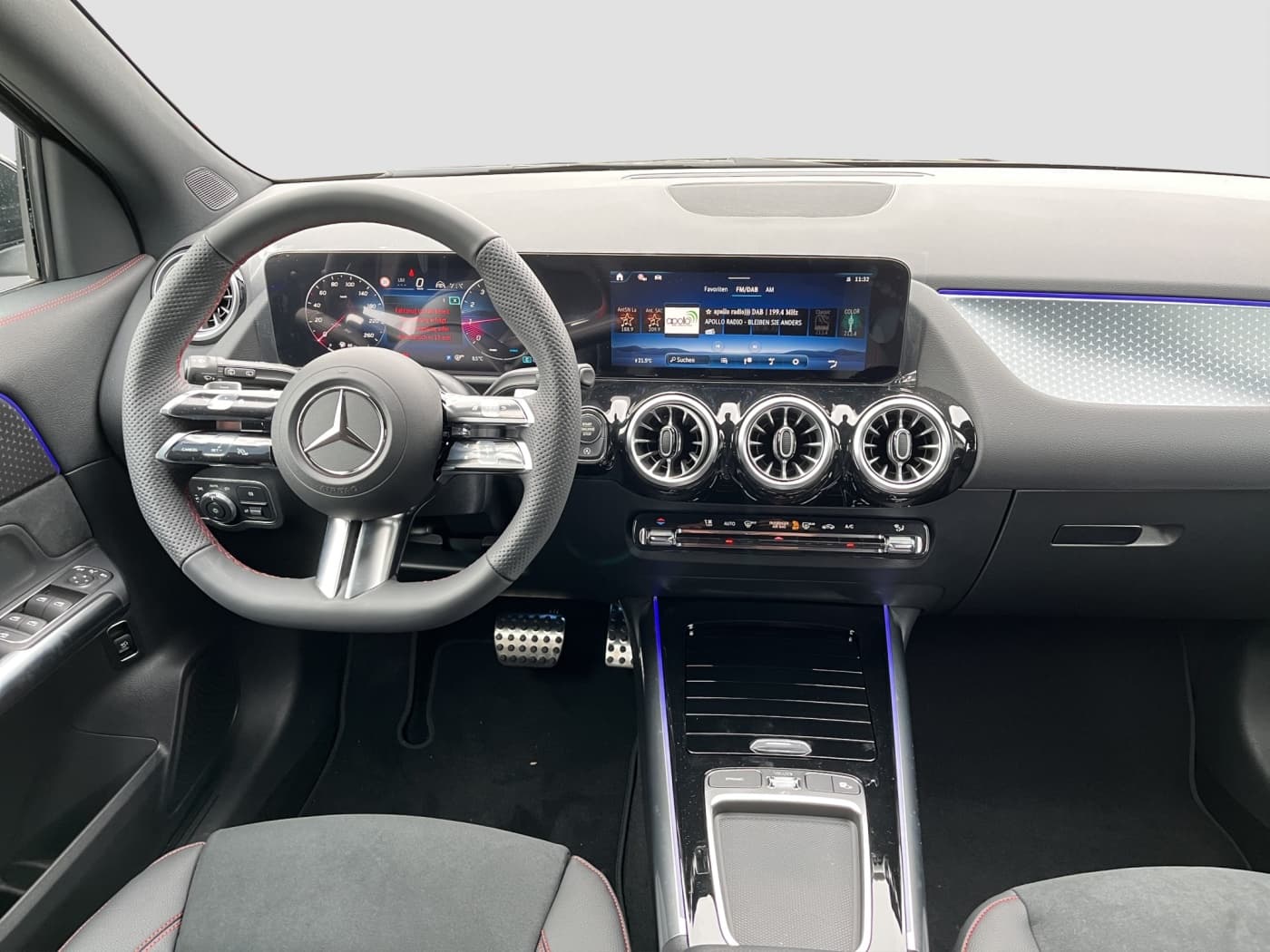 Mercedes-Benz GLA 180 Bild 9