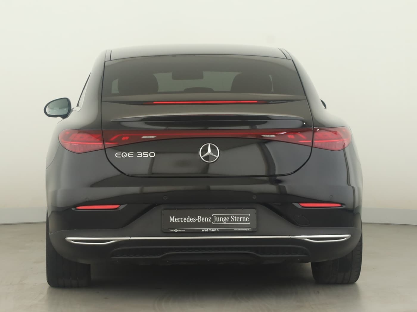 Mercedes-Benz EQE 350 Bild 4
